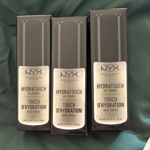 NYX HydraTouch Oil Primer
